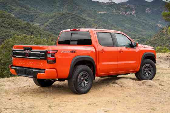 2025 Nissan Frontier is proof boxy (stylish) pickup trucks are here to stay image