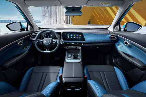 2024 GAC Emzoom Touring is new mid-spec GS3 variant in PH image