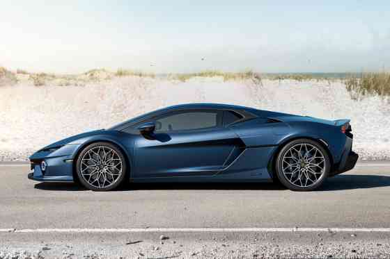 Lamborghini debuts Temerario V8 hybrid supercar with 920 PS image