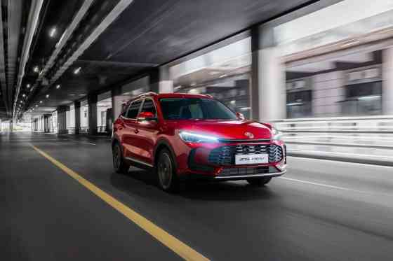 All-new 2025 MG ZS revealed with Hybrid+ powertrain image