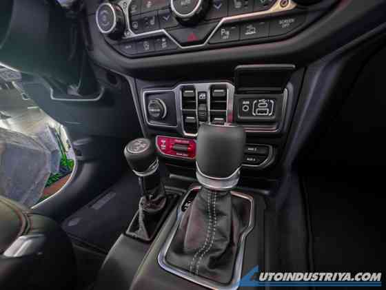 Jeep PH updates 2024 Wrangler Rubicon; starts at PHP 5.59M image