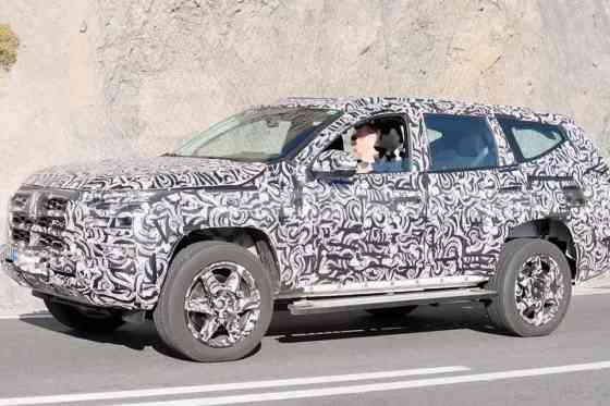Mitsubishi has started testing next-gen Montero Sport prototype image