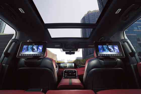 2025 Nissan Patrol Y63 image