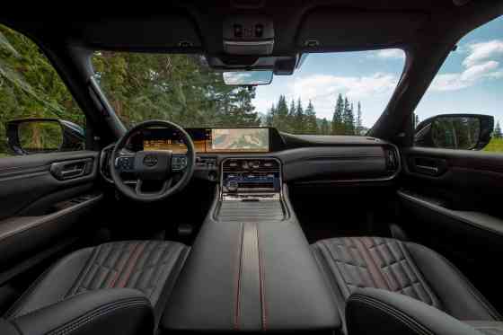 2025 Nissan Armada Pro-4X is the Y63 Patrol's adventurous twin image