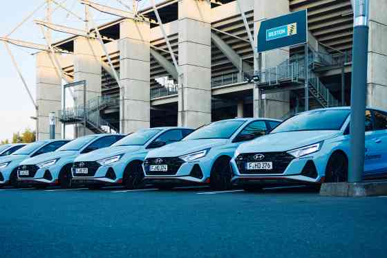 N-vigorating: Driving the N&uuml;rburgring Nordschleife with Hyundai N image