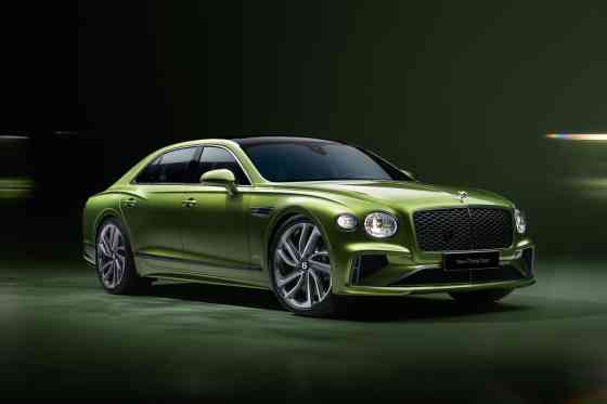 2025 Flying Spur is Bentley's most powerful luxury saloon yet image