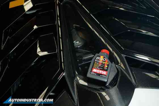 Motul 8100 X-Cess Gen2: Next Generation Lubricant for gasoline and diesel engines image