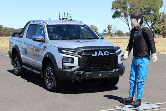 Upcoming JAC T9 gets five-star safety rating from ANCAP image