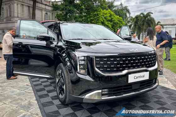 Glow up: 2024 Kia Carnival gets sleek facelift, starts PHP 2.888M image