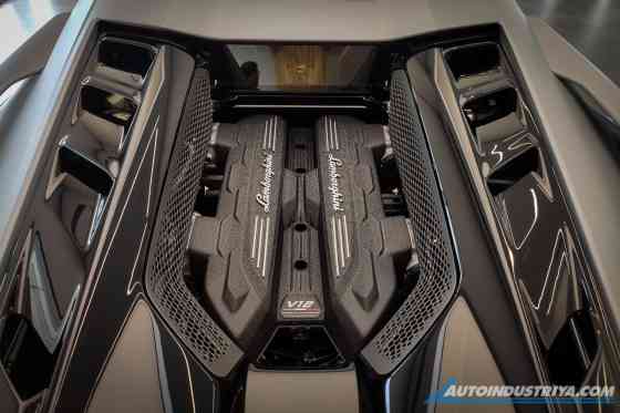 1015 HP Lamborghini Revuelto V12 PHEV quietly arrives in PH image