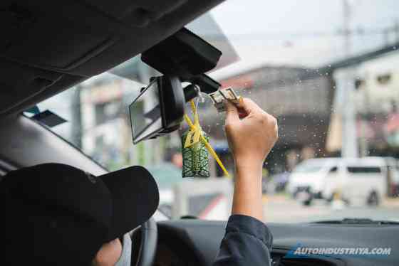 TRB will ban placement of RFIDs on headlights image