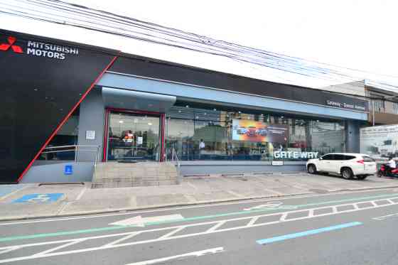 At Your Service: The Gold Standard of a Lasting Relationship image