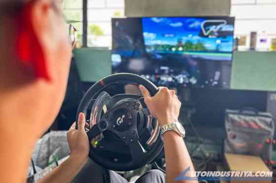 Can sim racing help me get better on the road and track? image