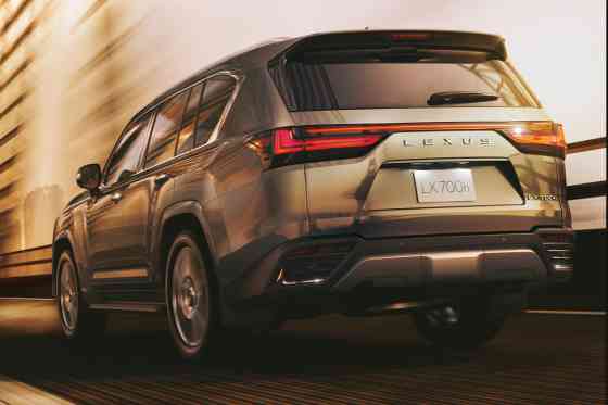 Lexus electrifies LX SUV with V6 twin turbo hybrid image