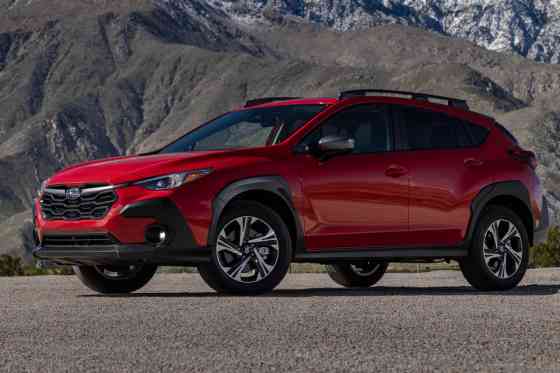 Subaru gives 2025 Crosstrek a bigger engine, more power image