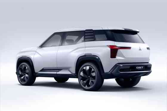 PIMS 2024: Mitsubishi DST Concept makes world premiere image