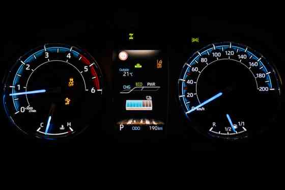 Toyota Hilux mild hybrid diesel coming soon to PH? image