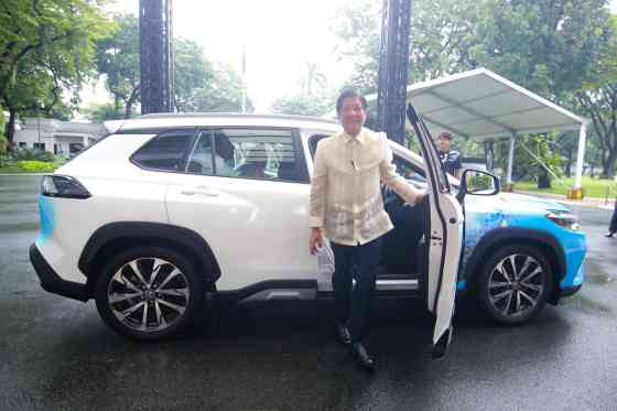 Toyota Beyond Zero Malacanan image