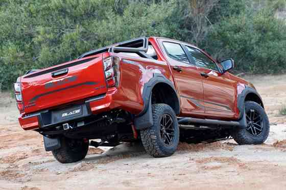 Isuzu beefs up D-Max with off-road ready Blade edition image