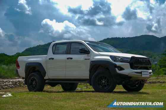 2024 Toyota Hilux GR Sport image