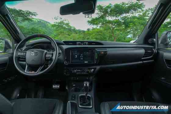 2024 Toyota Hilux GR Sport image