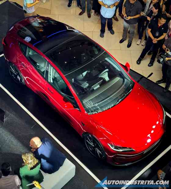 Tesla officially debuts in the Philippines image