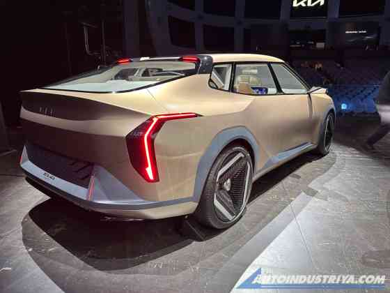 2025 Kia EV Day: EV4, PV5 production versions to make global debut image