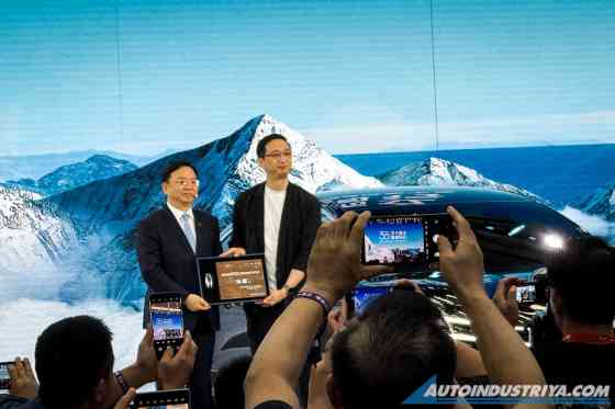 BYD celebrates 30th anniversary with 10 millionth NEV image