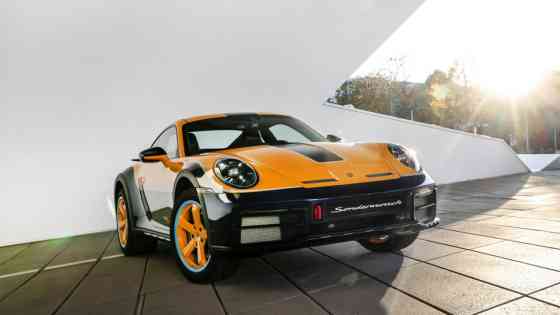 Porsche bids farewell to 911 Dakar with Sonderwunsch special image