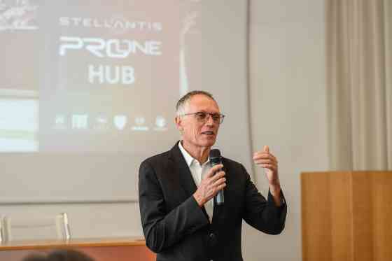 Carlos Tavares resigns as Stellantis CEO image