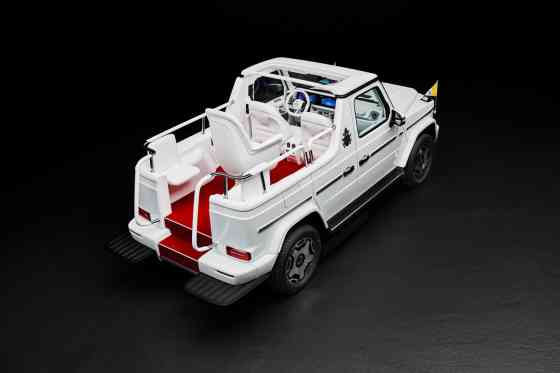 All-new Popemobile is an electric Mercedes-Benz G-Class image