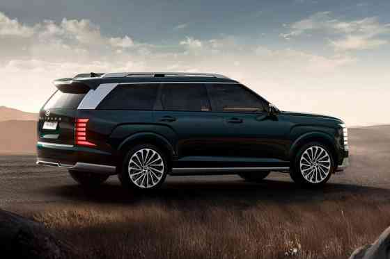Say hello to the all-new (and boxier) Hyundai Palisade image