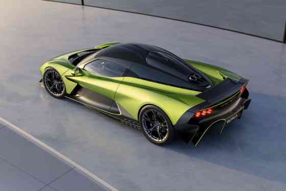 Aston Martin finally launches Valhalla PHEV hypercar with 1079 PS image