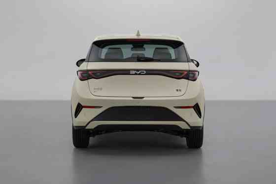 Check out the 2025 BYD Dolphin facelift image