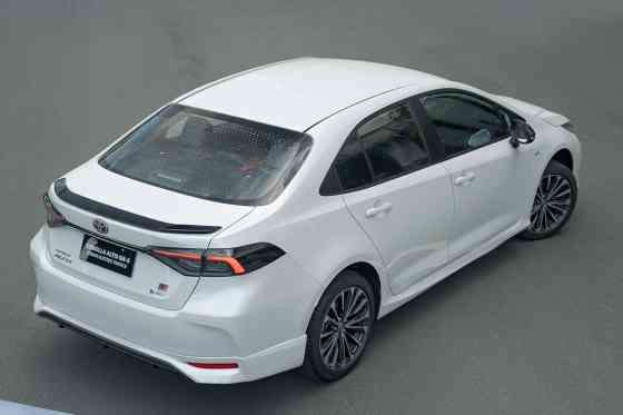 Toyota PH quietly launches 2025 Corolla Altis GR-S HEV image