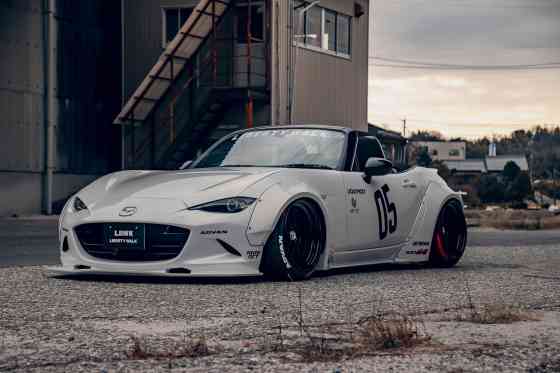 Slammed: Liberty Walk gives Mazda MX-5 ND the widebody it deserves image