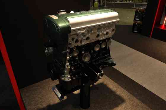 TOM's Classic wants to preserve the AE86 image