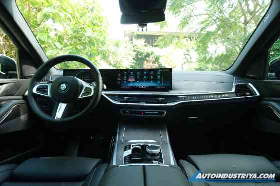 The power to adapt and thrive: BMW X5 PHEV image