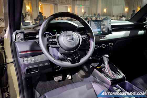 2025 Honda HR-V e:HEV pre-selling starts today image