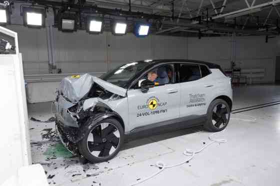 Euro NCAP: Volvo scores perfect five stars with EX30 image