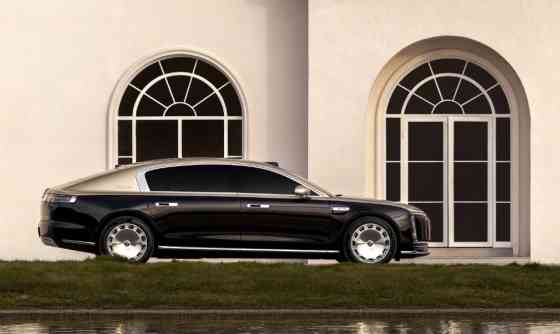 Huawei has a Maybach rival called Maextro S800 image