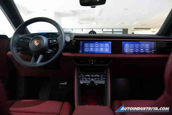 2025 Porsche Macan EV launch image