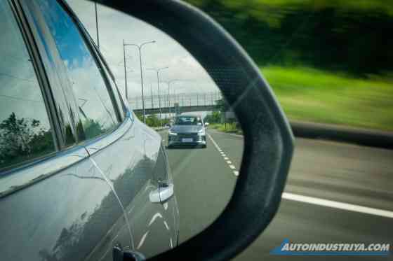 First Drive: 5 Things We Liked In 2025 BYD Seal 5 DM-i Dynamic image