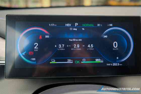 First Drive: 5 Things We Liked In 2025 BYD Seal 5 DM-i Dynamic image