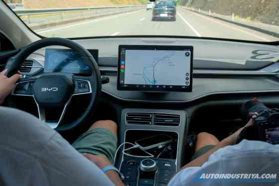 First Drive: 5 Things We Liked In 2025 BYD Seal 5 DM-i Dynamic image