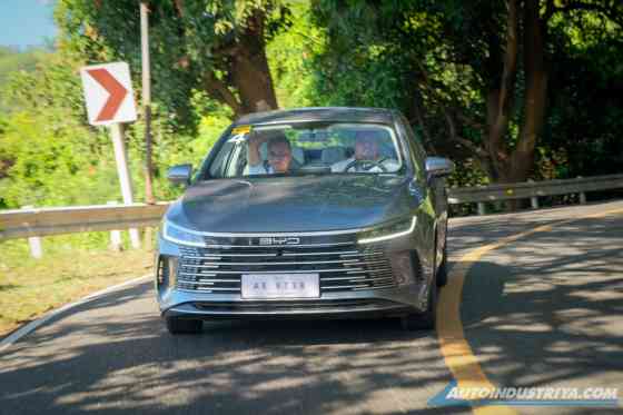 First Drive: 5 Things We Liked In 2025 BYD Seal 5 DM-i Dynamic image