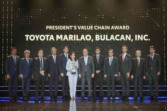 Toyota Motor Philippines honors 2024 top-performing dealers at annual awards image
