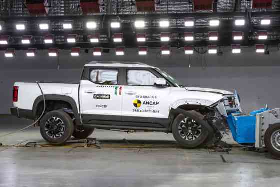 PH-bound BYD Shark 6 gets five-star safety rating from ANCAP image