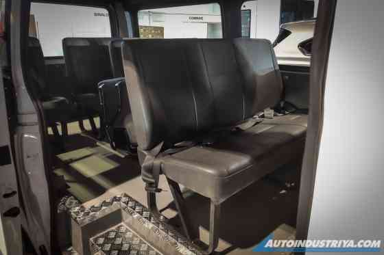 Isuzu Traviz Passenger Van image