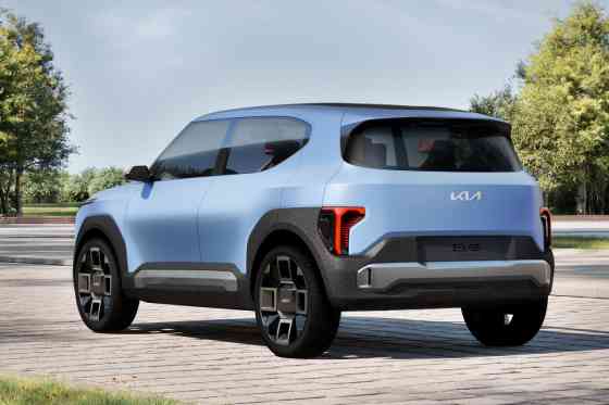 EV2 Concept is Kia&rsquo;s funky electric crossover image